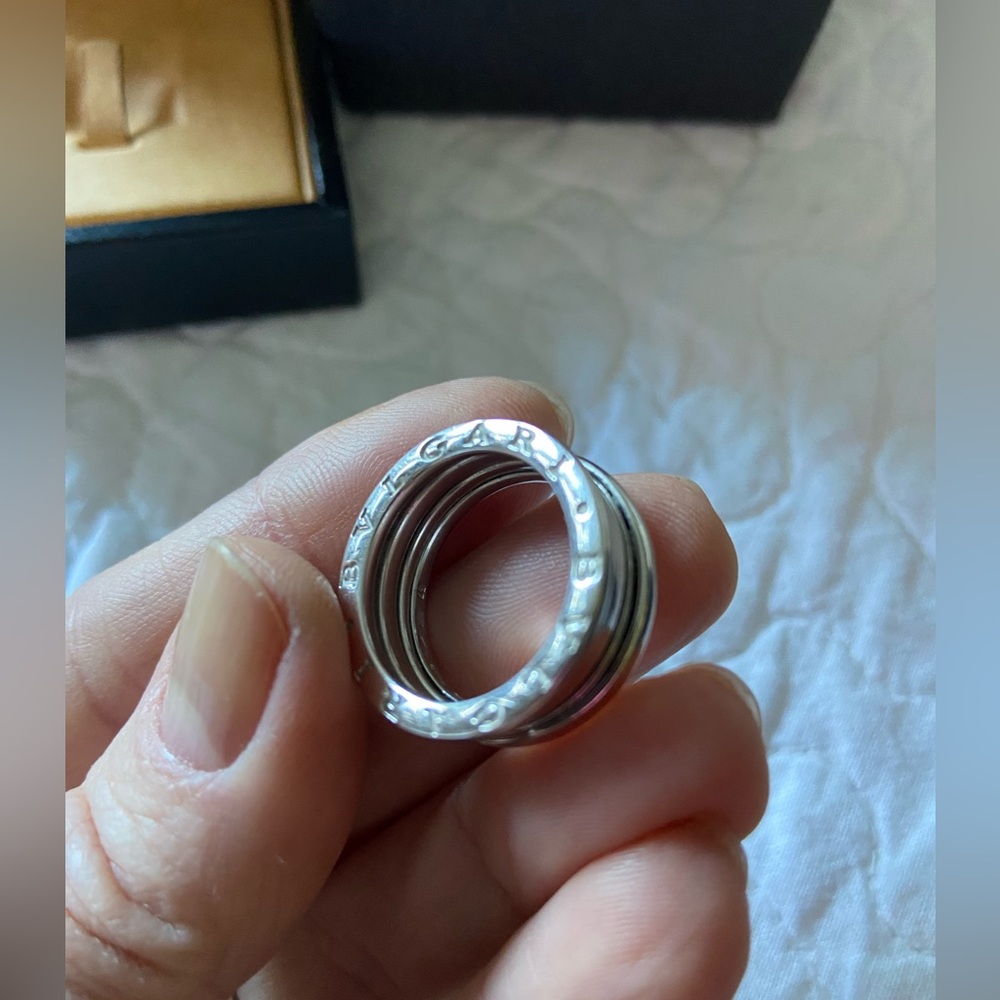 BVLGARI 18kt Gold Ring - Picture 9 of 16